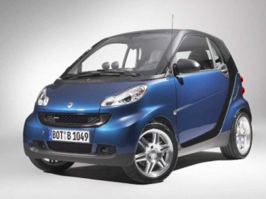 Daimler are gemeni: Twingo City şi smart fortwo